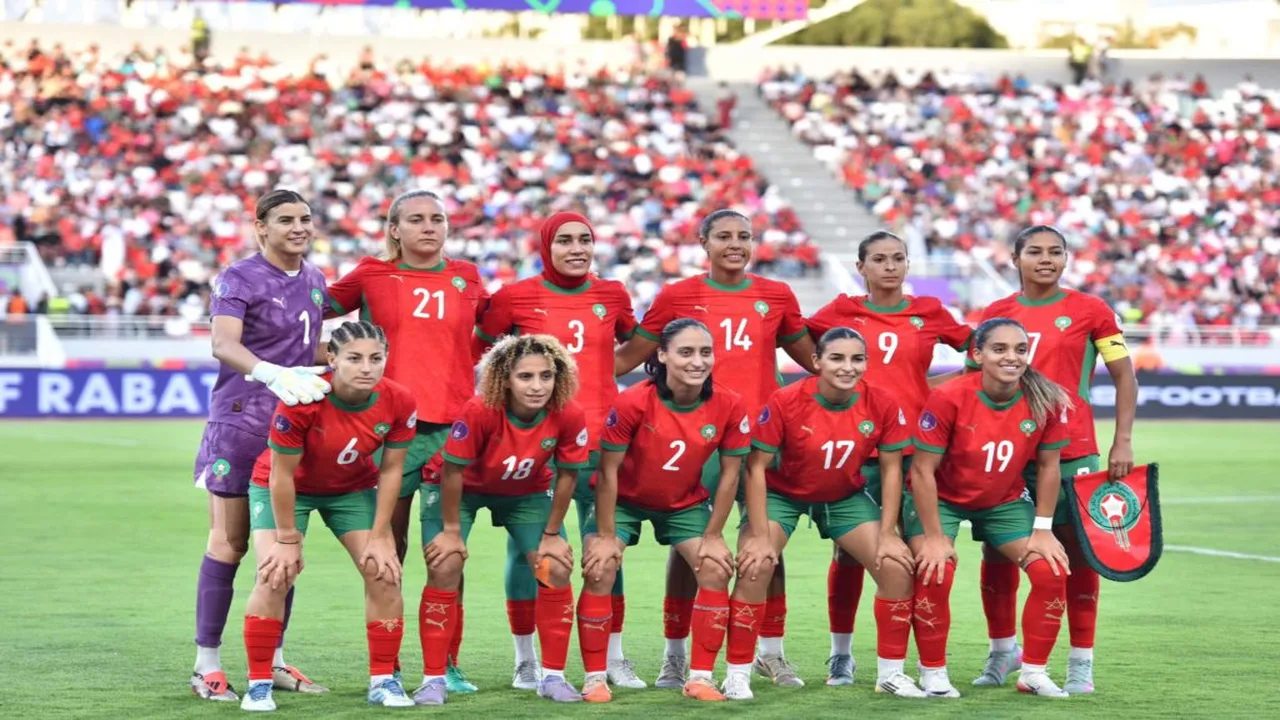 متى تنطلق مباراة المغرب والجزائر في كأس أمم إفريقيا للسيدات؟